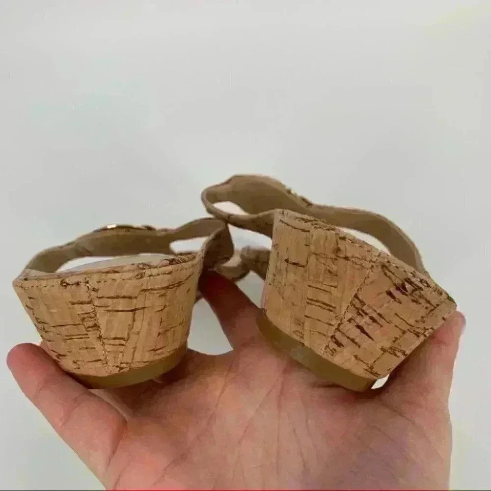 New The Limited womens sandals size 6.5 Indy cork wedge thong flip flops - Picture 7 of 12
